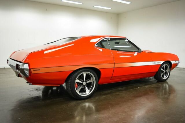 Ford Torino 1972 image number 6