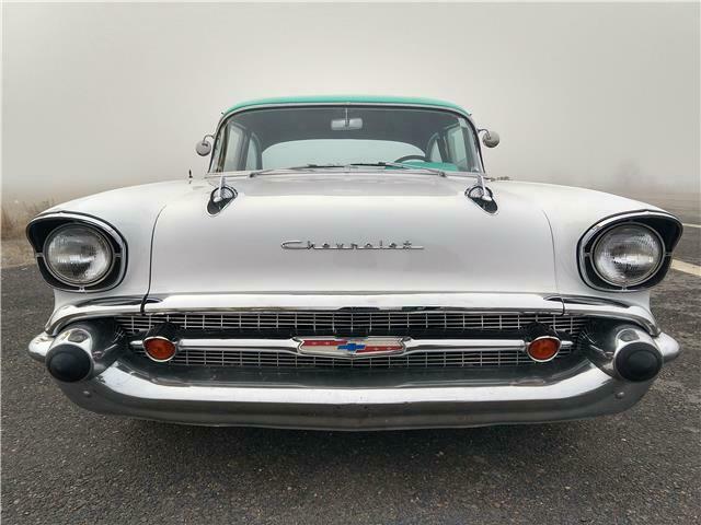 Chevrolet Bel Air/150/210 1957 image number 2