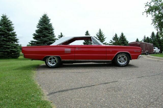 Dodge Coronet 1966 image number 11