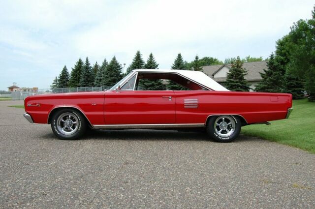 Dodge Coronet 1966 image number 12