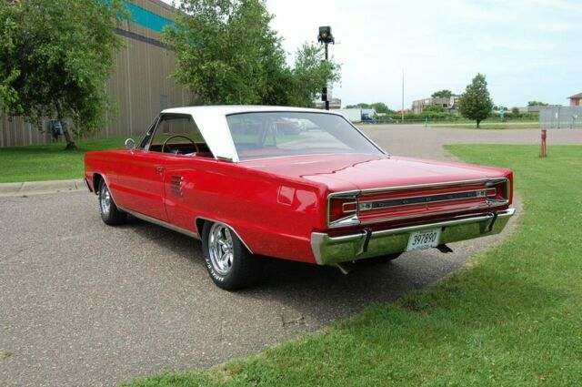 Dodge Coronet 1966 image number 31