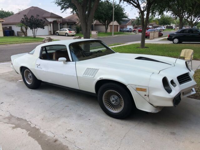 Chevrolet Camaro 1979 image number 22