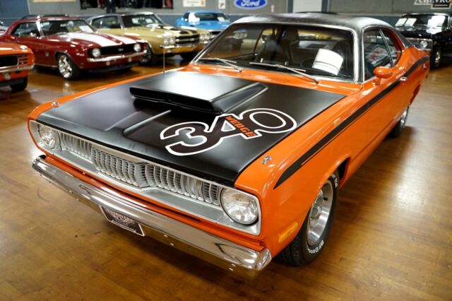 Plymouth Duster 1972 image number 1