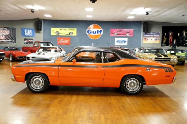 Plymouth Duster 1972 image number 14