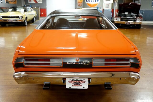 Plymouth Duster 1972 image number 16