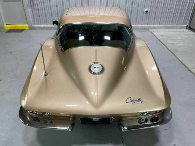 Chevrolet Corvette 1964 image number 26