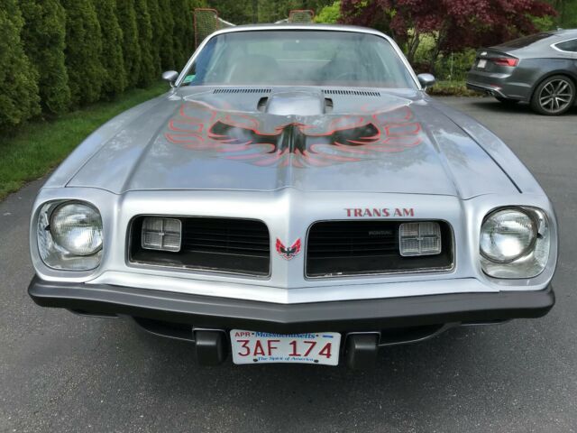 Pontiac Trans Am 1975 image number 18