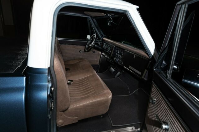 Chevrolet C-10 1967 image number 34