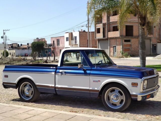 Chevrolet C-10 1971 image number 10