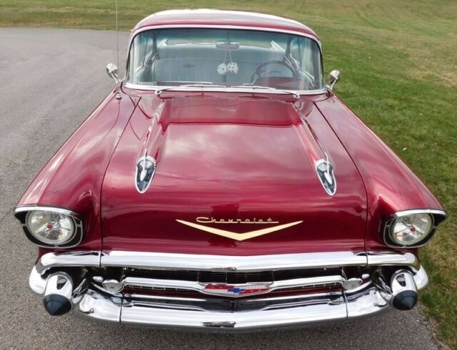 Chevrolet Bel Air/150/210 1957 image number 27