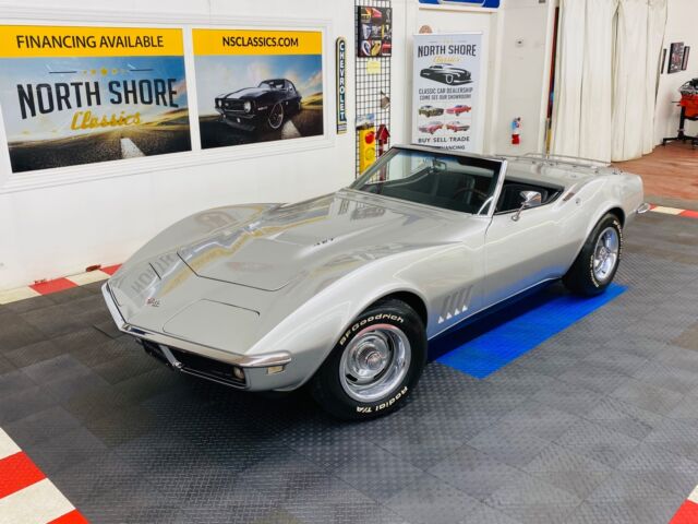 Chevrolet Corvette 1968 image number 24