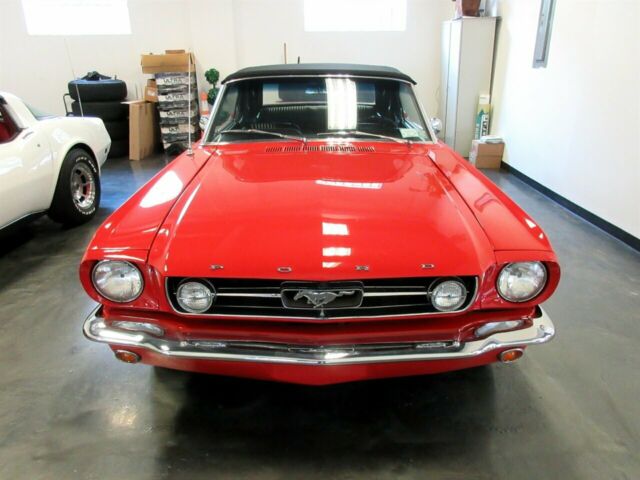 Ford Mustang 1965 image number 12