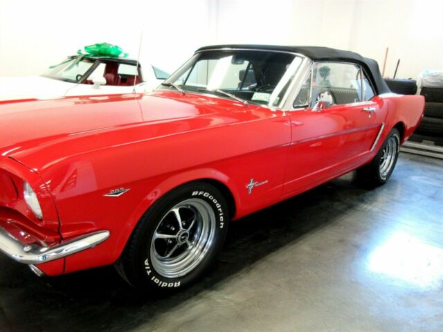 Ford Mustang 1965 image number 20