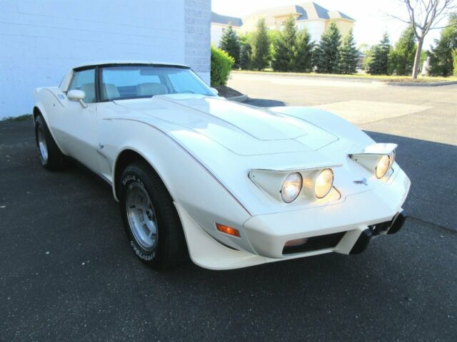 Chevrolet Corvette 1979 image number 31