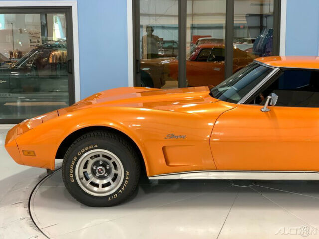 Chevrolet Corvette 1973 image number 13