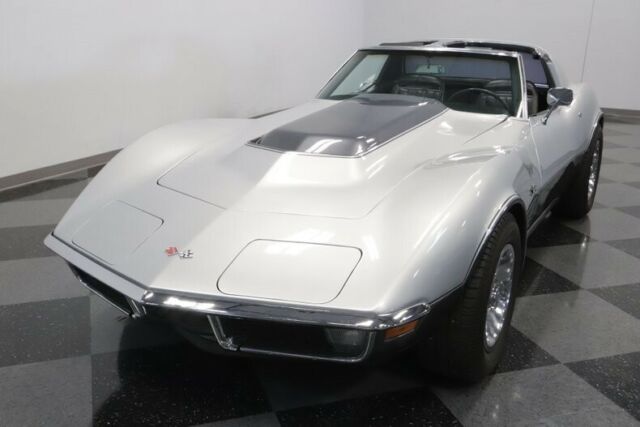 Chevrolet Corvette 1971 image number 20