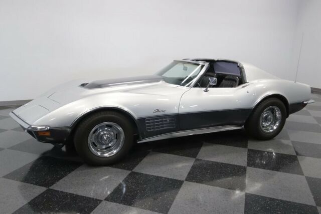 Chevrolet Corvette 1971 image number 30