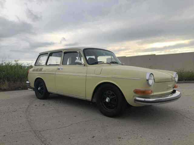 Volkswagen Squareback 1971 image number 0