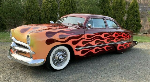 Ford Custom 1949 image number 3