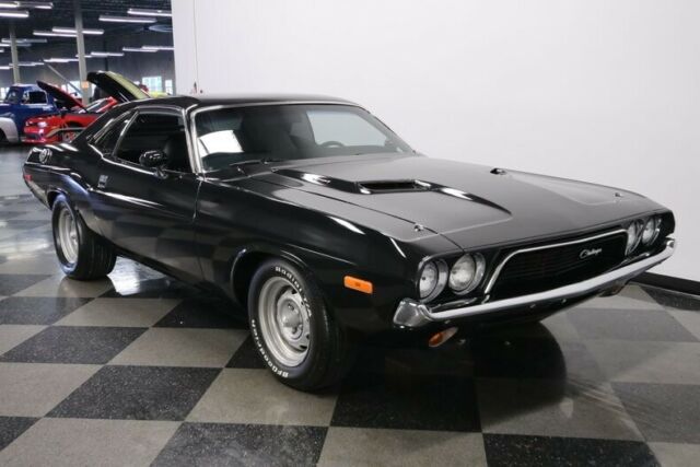 Dodge Challenger 1972 image number 17