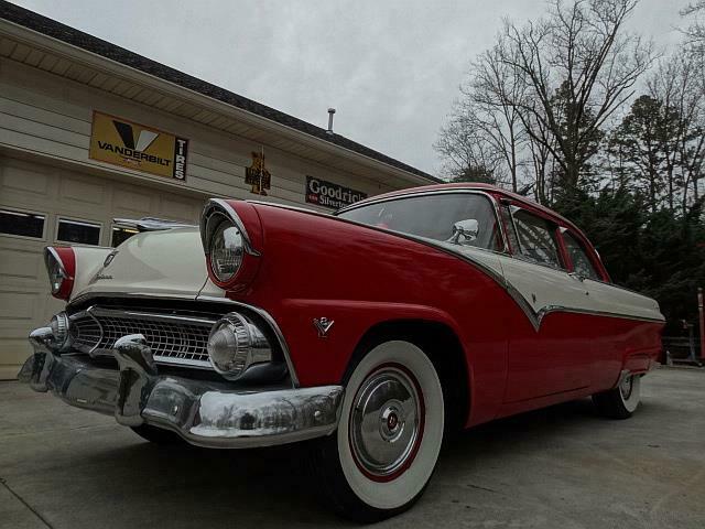 Ford Fairlane 1955 image number 17