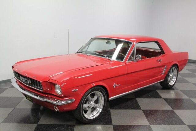 Ford Mustang 1966 image number 22