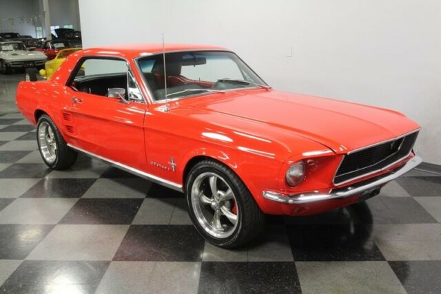 Ford Mustang 1967 image number 17