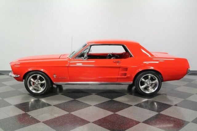 Ford Mustang 1967 image number 2