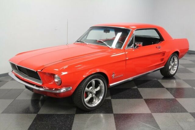 Ford Mustang 1967 image number 29