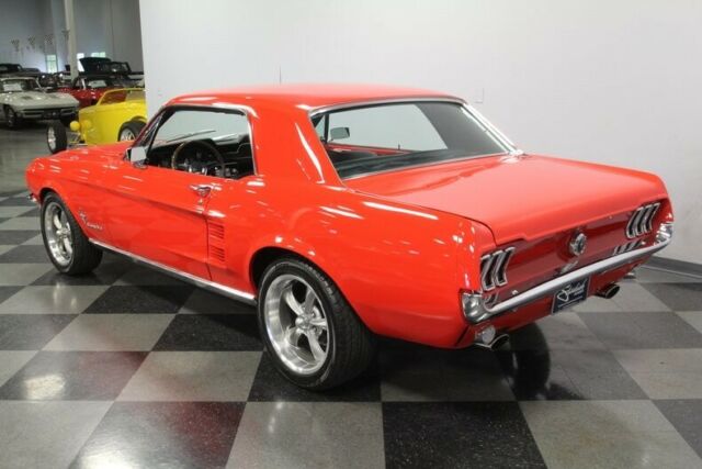 Ford Mustang 1967 image number 9