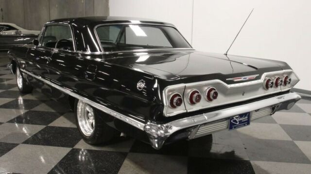 Chevrolet Impala 1963 image number 33