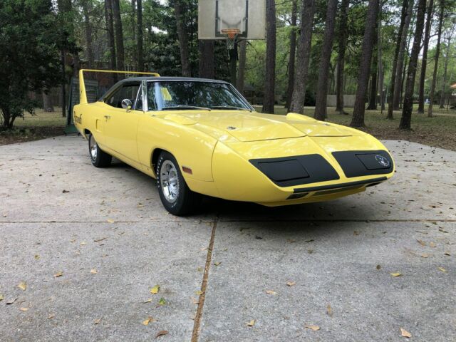 Plymouth Road Runner 1970 image number 0