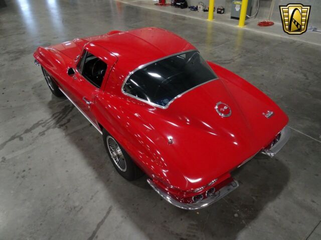 Chevrolet Corvette 1967 image number 11