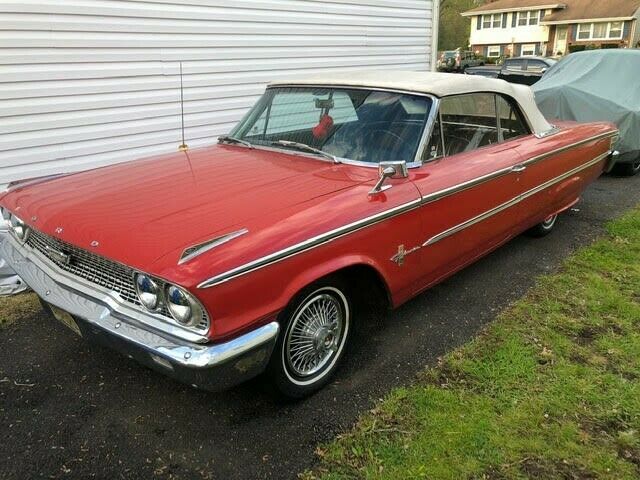 Ford Galaxie 1963 image number 20