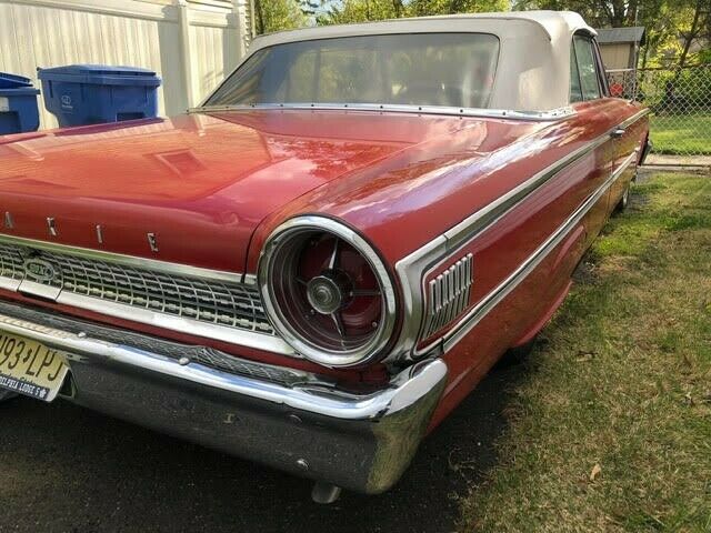 Ford Galaxie 1963 image number 23