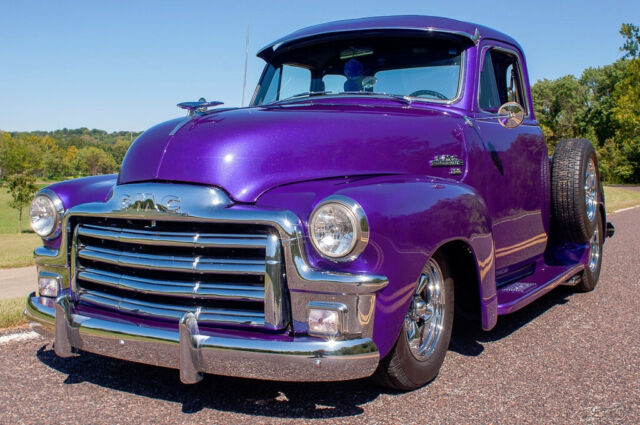 GMC 100 First-series Five-window 1955 image number 25