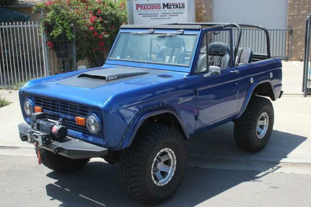 Ford Bronco 1975 image number 42