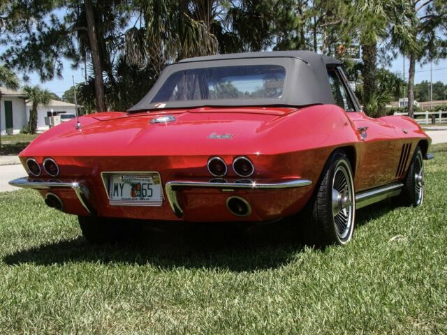 Chevrolet Corvette 1965 image number 8