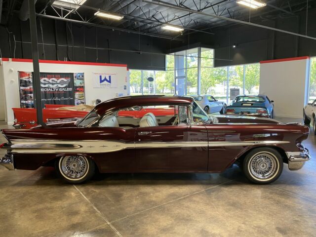 Pontiac Catalina 1957 image number 28