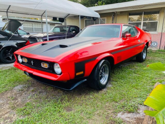 Ford Mustang 1972 image number 11