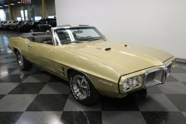 Pontiac Firebird 1969 image number 41