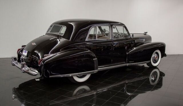 Cadillac Sixty-Special Fleetwood Imperial 1941 image number 23