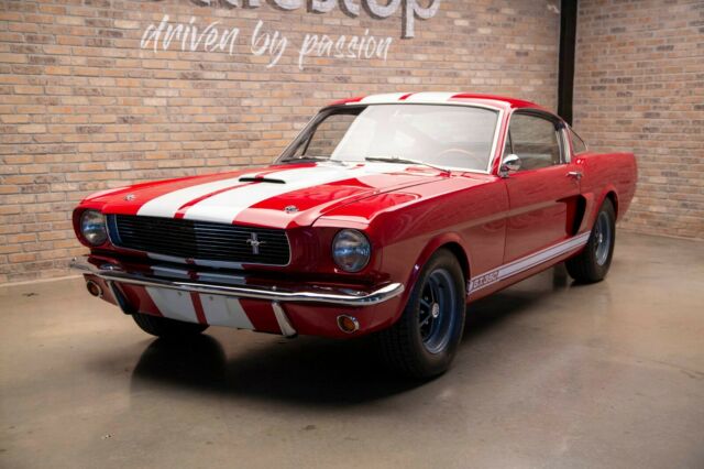 Ford Mustang 1966 image number 28