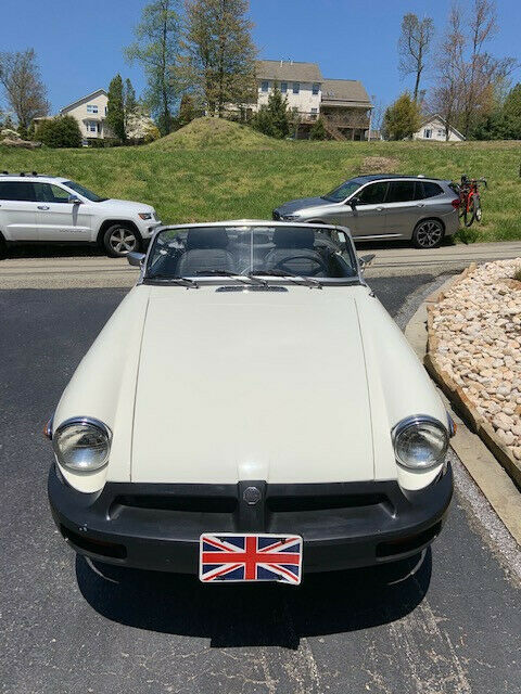 MG MGB 1978 image number 5