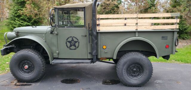 Dodge Power Wagon 1963 image number 1