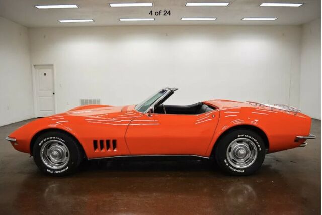 Chevrolet Corvette 1969 image number 13