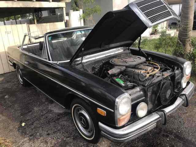 Mercedes-Benz 280C 1973 image number 11