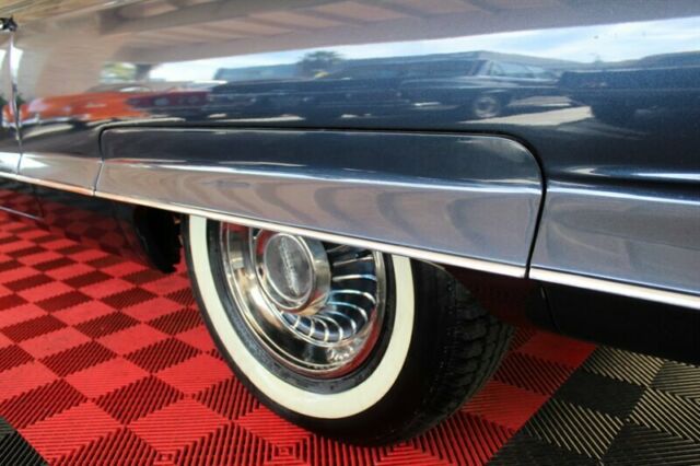 Cadillac Fleetwood 1962 image number 19