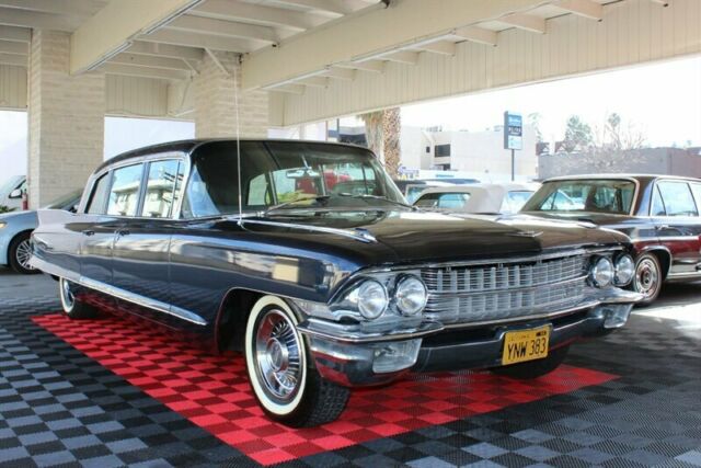 Cadillac Fleetwood 1962 image number 24