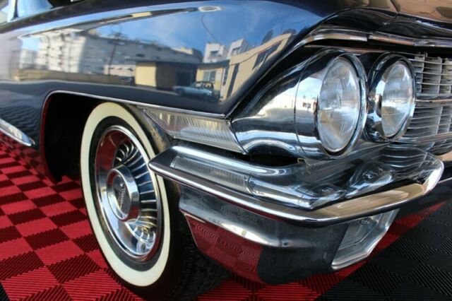 Cadillac Fleetwood 1962 image number 9